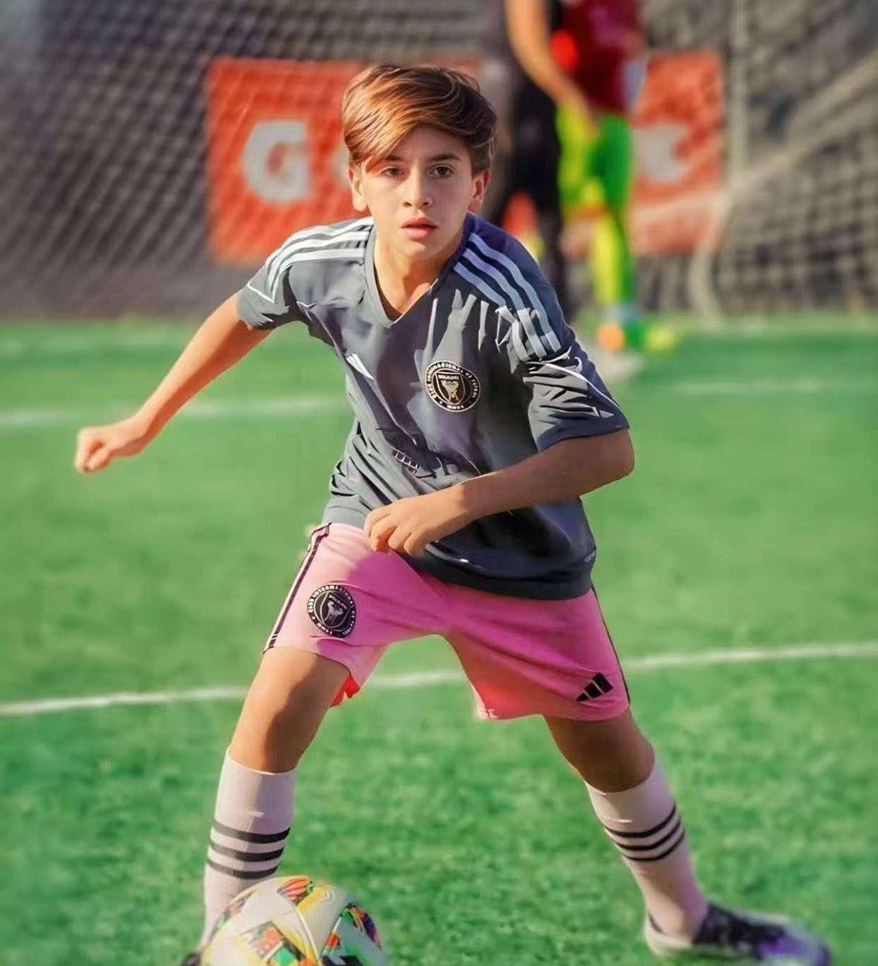 九游体育官网-Ming连续十二场比赛得分超过问鼎冠军梅西迎来五赛季高光表现，现场解说直呼：圣安东尼奥马刺转会期强势反弹的简单介绍