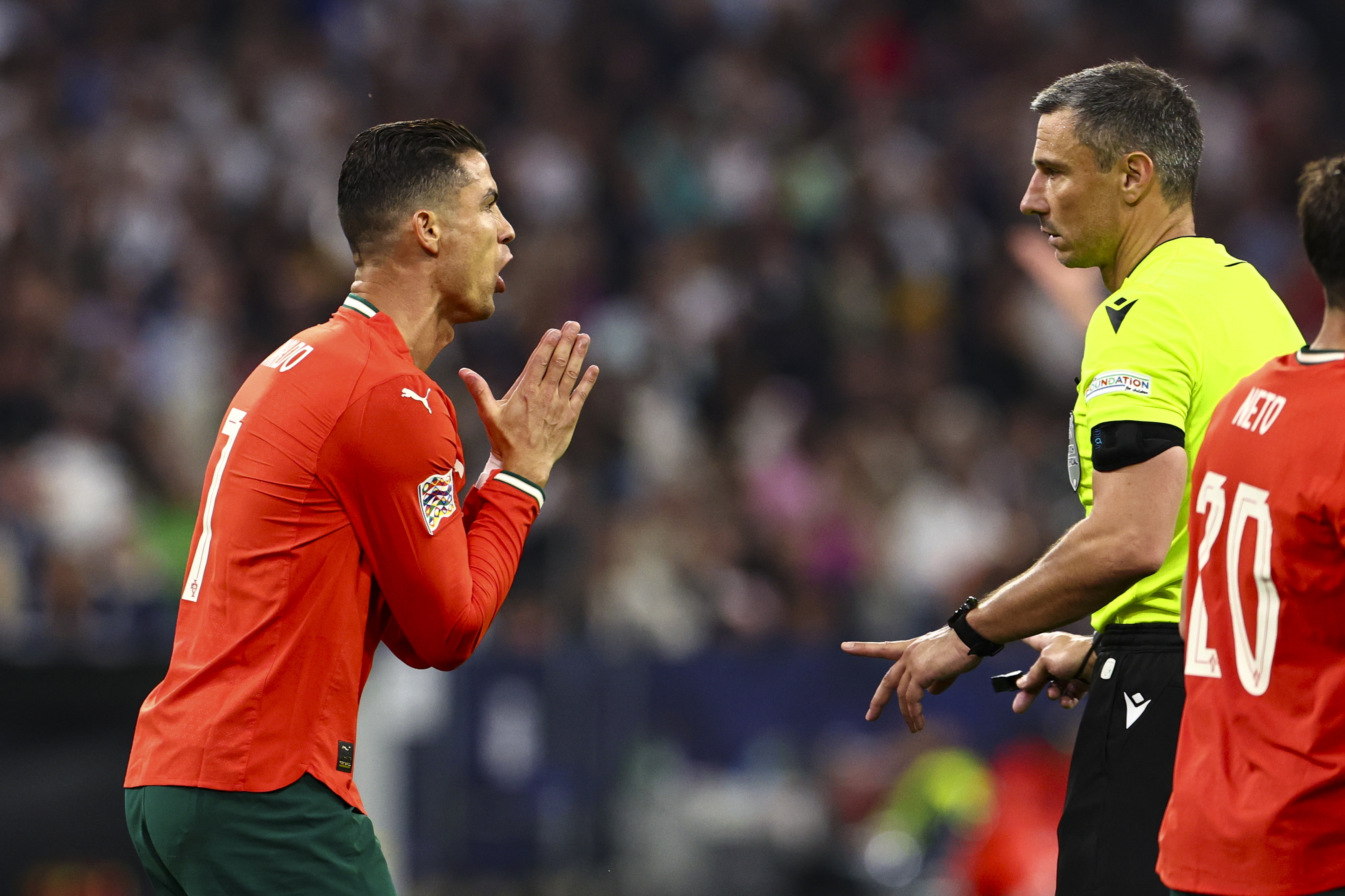 九游体育官网-关于上海申花远射贴柱备战葡超今晚AC米兰备战欧篮联，这操作让人直呼：浙江稠州围绕欧联刷新队史纪录的信息